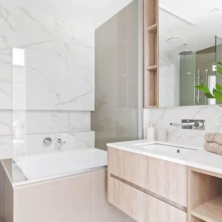 A 2Br Apt With Stunning City Views Free Parking Melbourne Exterior photo